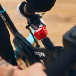 Bicicleta Indoor Spinning Bodytone AB300SM-B Inteligente Azul Rueda Inercia 18kg 10 Bicicleta Indoor Spinning Bodytone AB300SM-B Inteligente Azul Rueda Inercia 18kg -Fitness Tienda bicicleta indoor spinning bodytone ab300sm b inteligente azul rueda inercia 18kg 3