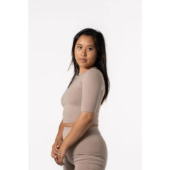 Camiseta Ceñida 'Body' - Fitness - Mujer - Negro -Fitness Tienda camiseta ceida body fitness mujer chai beis