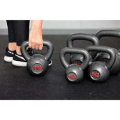Kettlebell De Hierro Fundido - 10 Kg Para Fitness Y Entrenamiento De Fuerza -Fitness Tienda kettlebell de hierro fundido 10 kg para fitness y entrenamiento de fuerza 2