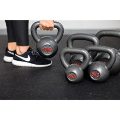 Kettlebell De Hierro Fundido - 10 Kg Para Fitness Y Entrenamiento De Fuerza -Fitness Tienda kettlebell de hierro fundido 10 kg para fitness y entrenamiento de fuerza 3