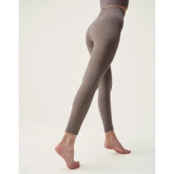 Legging De Mujer Prasarita Born Living Yoga 8 Legging De Mujer Prasarita Born Living Yoga -Fitness Tienda legging de mujer prasarita born living yoga 1