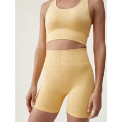 Short De Mujer Urdhva Born Living Yoga