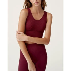 Top Deportivo De Mujer Flow Born Living Yoga -Fitness Tienda top deportivo de mujer flow born living yoga 4