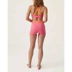 Top Deportivo De Mujer Iris Born Living Yoga -Fitness Tienda top deportivo de mujer iris born living yoga 3